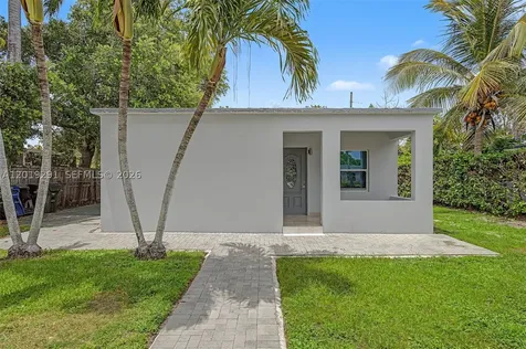 5917 SW 62nd Terrace South Miami FL 33143
