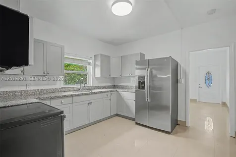 5917 SW 62nd Terrace South Miami FL 33143