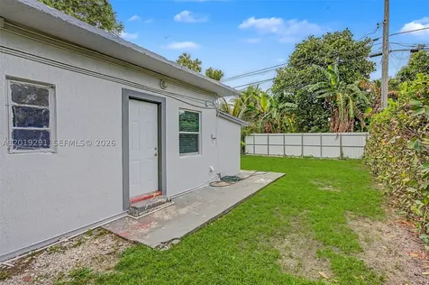 5917 SW 62nd Terrace South Miami FL 33143