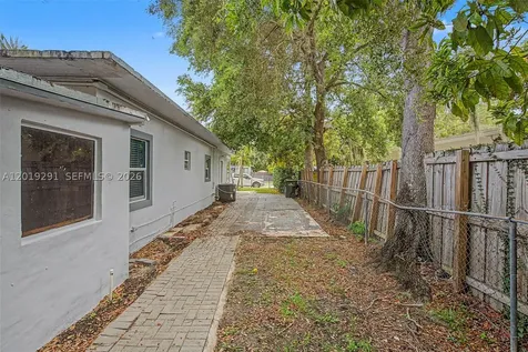 5917 SW 62nd Terrace South Miami FL 33143