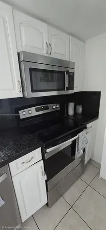 2475 NW 16th St Road Miami FL 33125