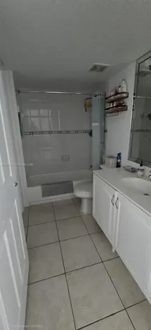 2475 NW 16th St Road Miami FL 33125