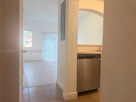 7989 NW 8th Street Miami FL 33126