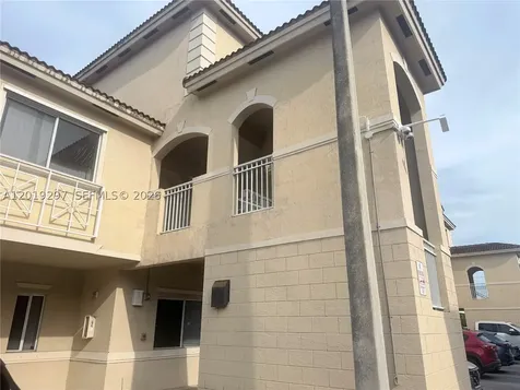 7989 NW 8th Street Miami FL 33126