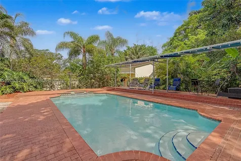 13811 SW 26th Street Davie FL 33325