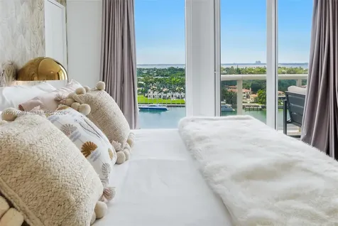 4779 Collins Avenue Miami Beach FL 33140
