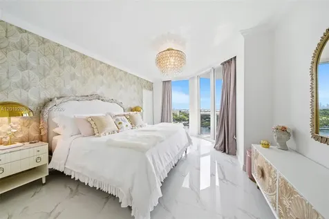 4779 Collins Avenue Miami Beach FL 33140