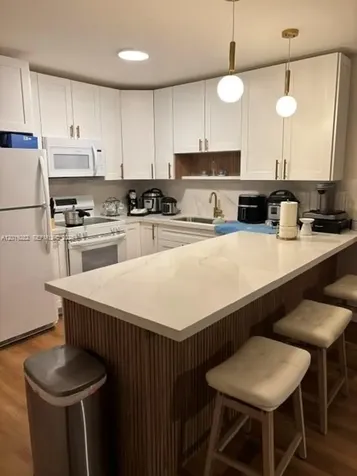 6070 W 19th Avenue Hialeah FL 33012