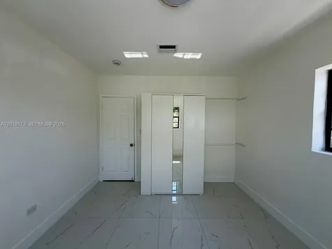 2541 W 10th Avenue Hialeah FL 33010