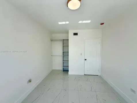 2541 W 10th Avenue Hialeah FL 33010