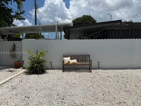 2541 W 10th Avenue Hialeah FL 33010