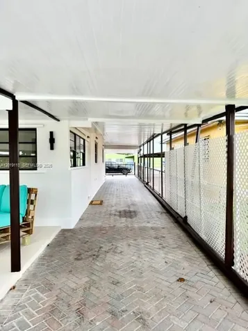 2541 W 10th Avenue Hialeah FL 33010