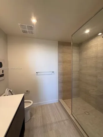1611 SW 2nd Avenue Miami FL 33129