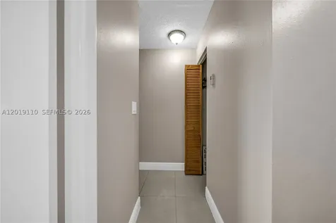 671 W 80th Street Hialeah FL 33014