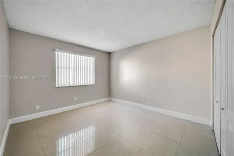 671 W 80th Street Hialeah FL 33014