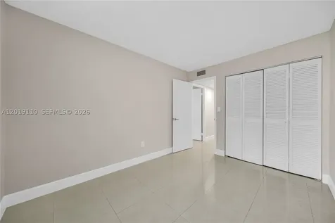 671 W 80th Street Hialeah FL 33014