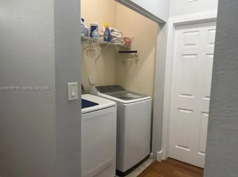 16564 SW 43rd Street Unincorporated Dade FL 33185