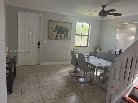 16564 SW 43rd Street Unincorporated Dade FL 33185
