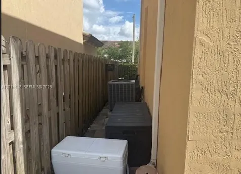 16564 SW 43rd Street Unincorporated Dade FL 33185