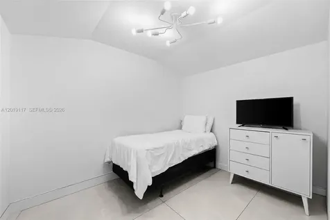 3748 Prairie Avenue Miami Beach FL 33140