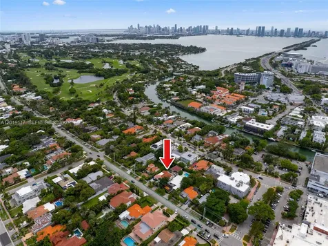 3748 Prairie Avenue Miami Beach FL 33140