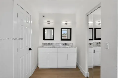 7090 W 2nd Court Hialeah FL 33014