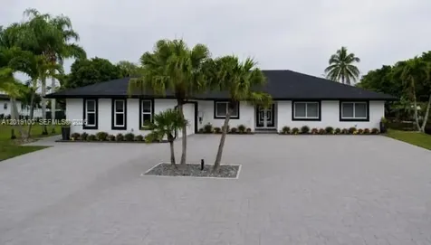 11701 SW 21st Court Davie FL 33325