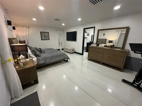 11701 SW 21st Court Davie FL 33325