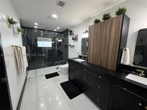 11701 SW 21st Court Davie FL 33325