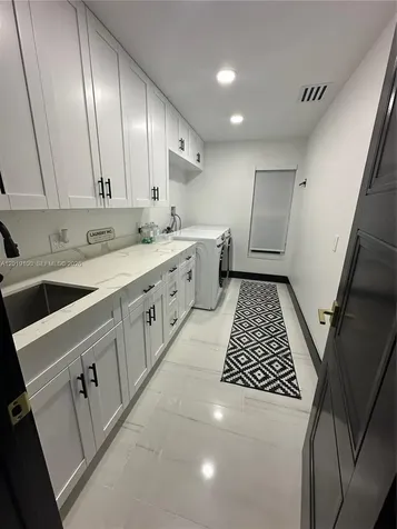 11701 SW 21st Court Davie FL 33325
