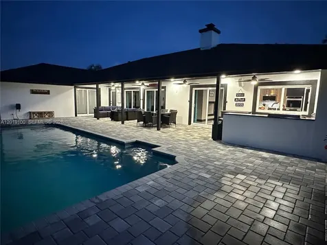 11701 SW 21st Court Davie FL 33325