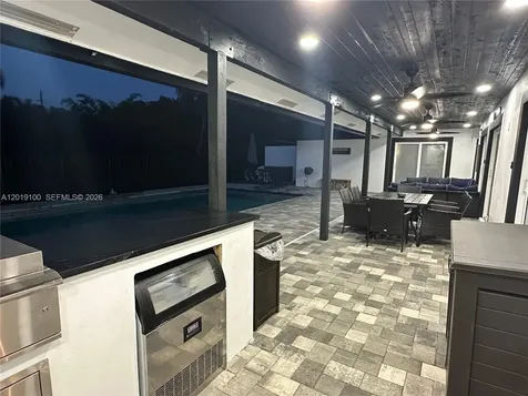 11701 SW 21st Court Davie FL 33325