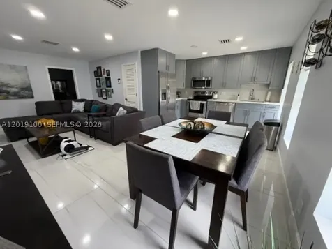 11701 SW 21st Court Davie FL 33325