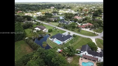 11701 SW 21st Court Davie FL 33325