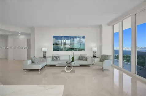 4779 Collins Avenue Miami Beach FL 33140