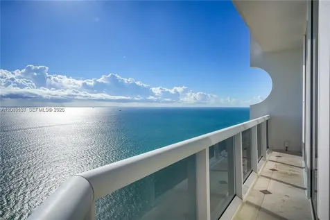 4779 Collins Avenue Miami Beach FL 33140