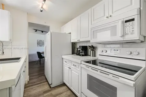 1881 Washington Avenue Miami Beach FL 33139