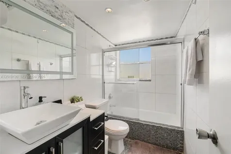 1881 Washington Avenue Miami Beach FL 33139