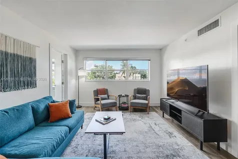 1881 Washington Avenue Miami Beach FL 33139