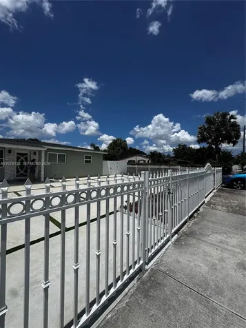 3251 NW 177th Terrace Miami Gardens FL 33056