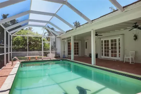 7605 SW 179th Terrace Palmetto Bay FL 33157