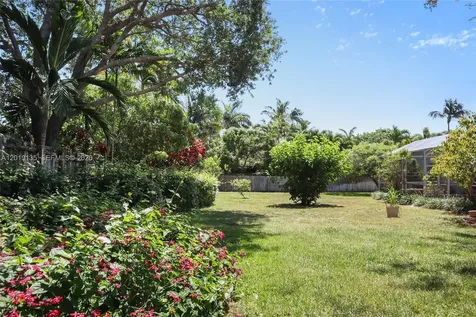 7605 SW 179th Terrace Palmetto Bay FL 33157