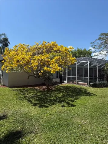 7605 SW 179th Terrace Palmetto Bay FL 33157