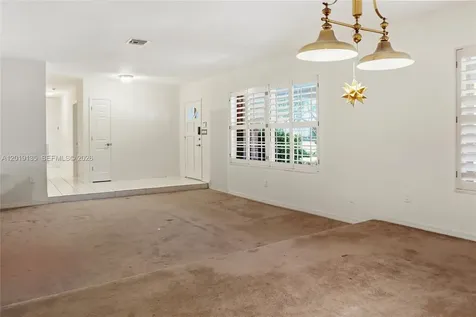 7605 SW 179th Terrace Palmetto Bay FL 33157