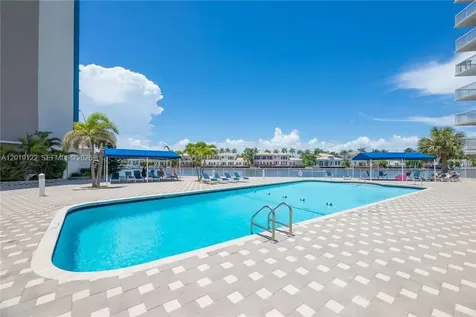 1500 S Ocean Drive Hollywood FL 33019