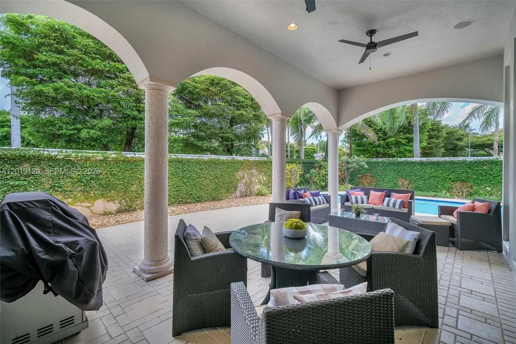 1480 Windjammer Way Hollywood FL 33019