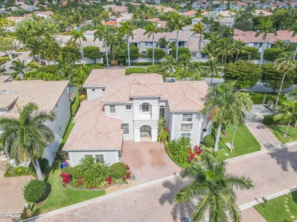 1480 Windjammer Way Hollywood FL 33019
