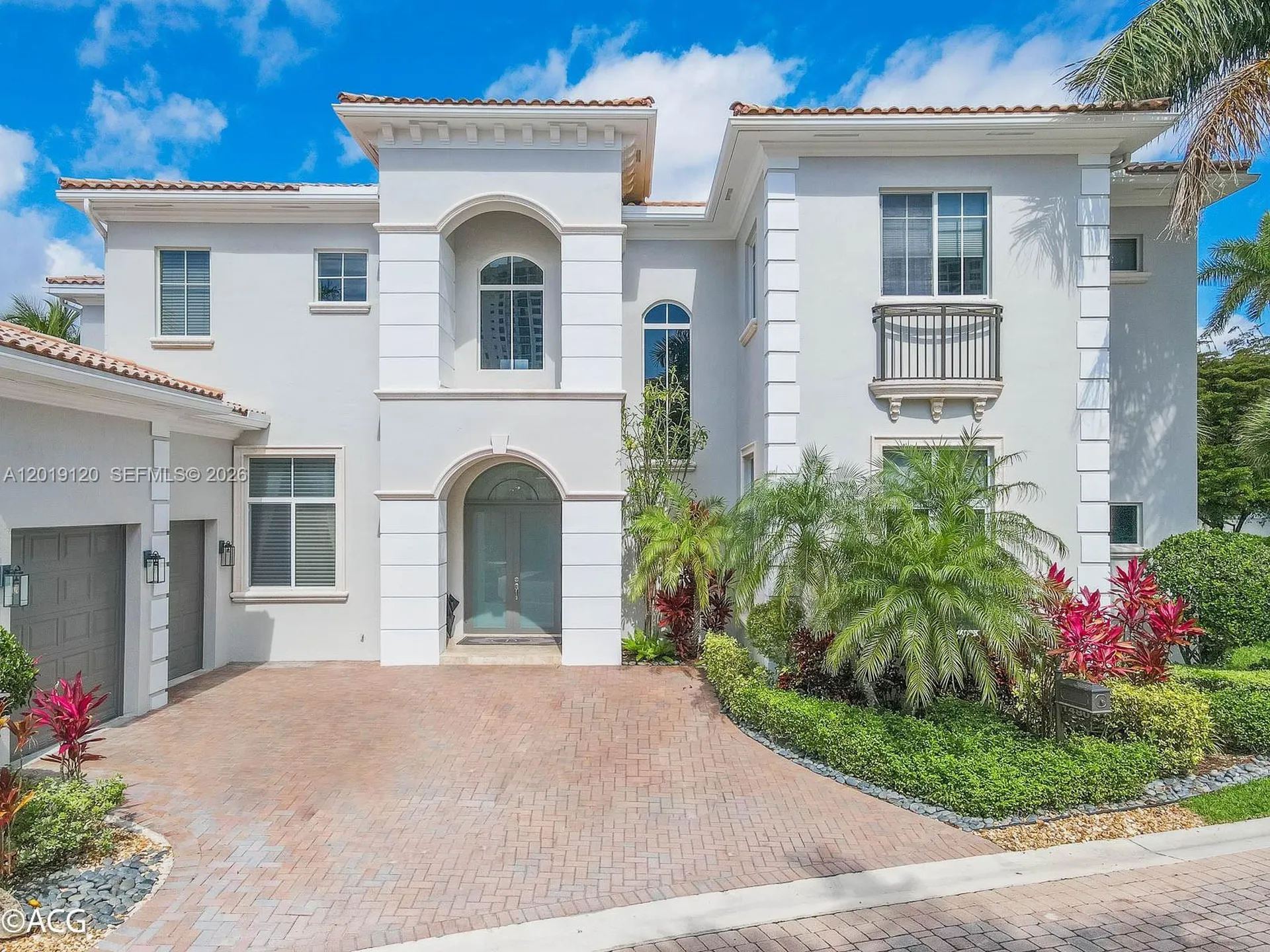 1480 Windjammer Way Hollywood FL 33019