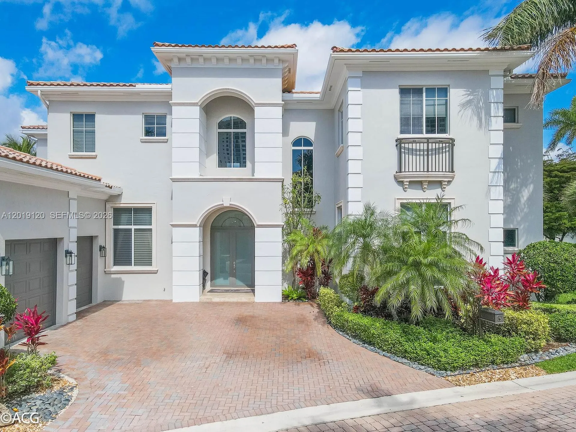 1480 Windjammer Way Hollywood FL 33019