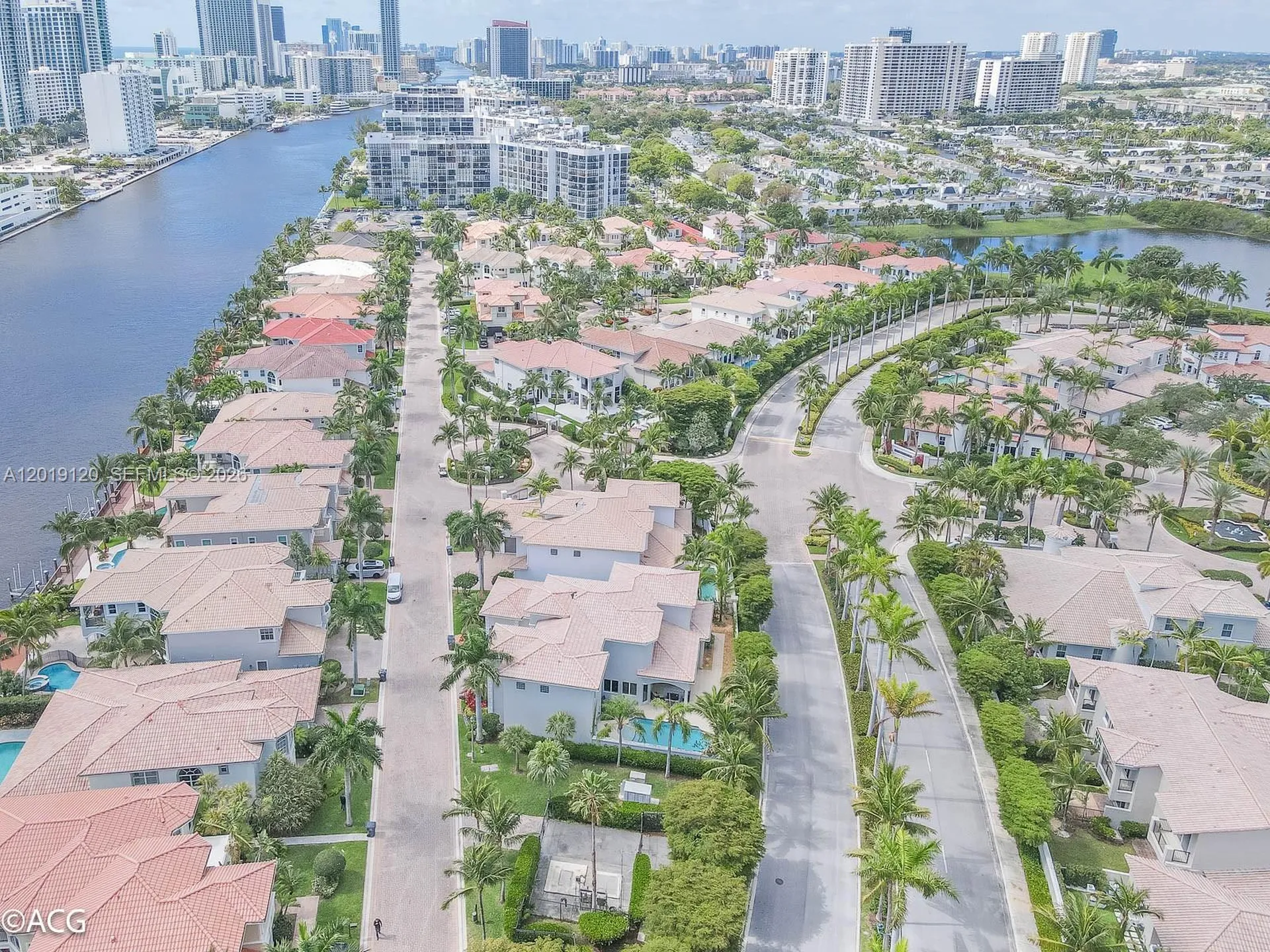 1480 Windjammer Way Hollywood FL 33019